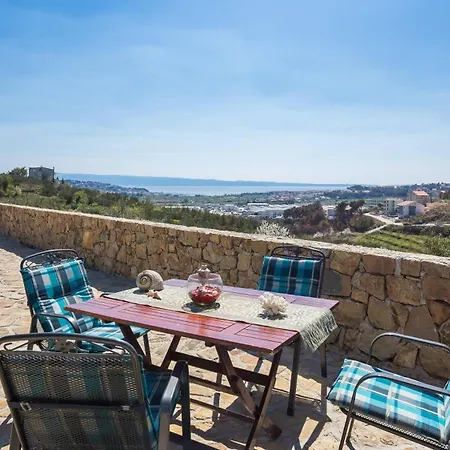 Holiday home Schoene Steinvilla Divino Mit Pool Und Ausblick Zrnovnica