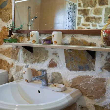 Holiday home Schoene Steinvilla Divino Mit Pool Und Ausblick