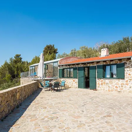 Schoene Steinvilla Divino Mit Pool Und Ausblick Zrnovnica